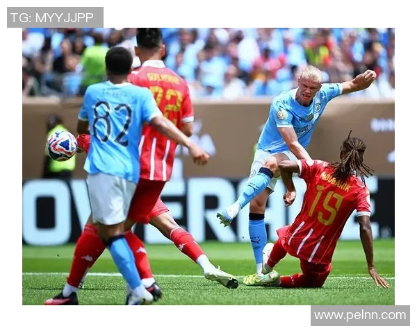 实况足球明星联队:聚焦全球顶尖球员的巅峰对决与精彩瞬间